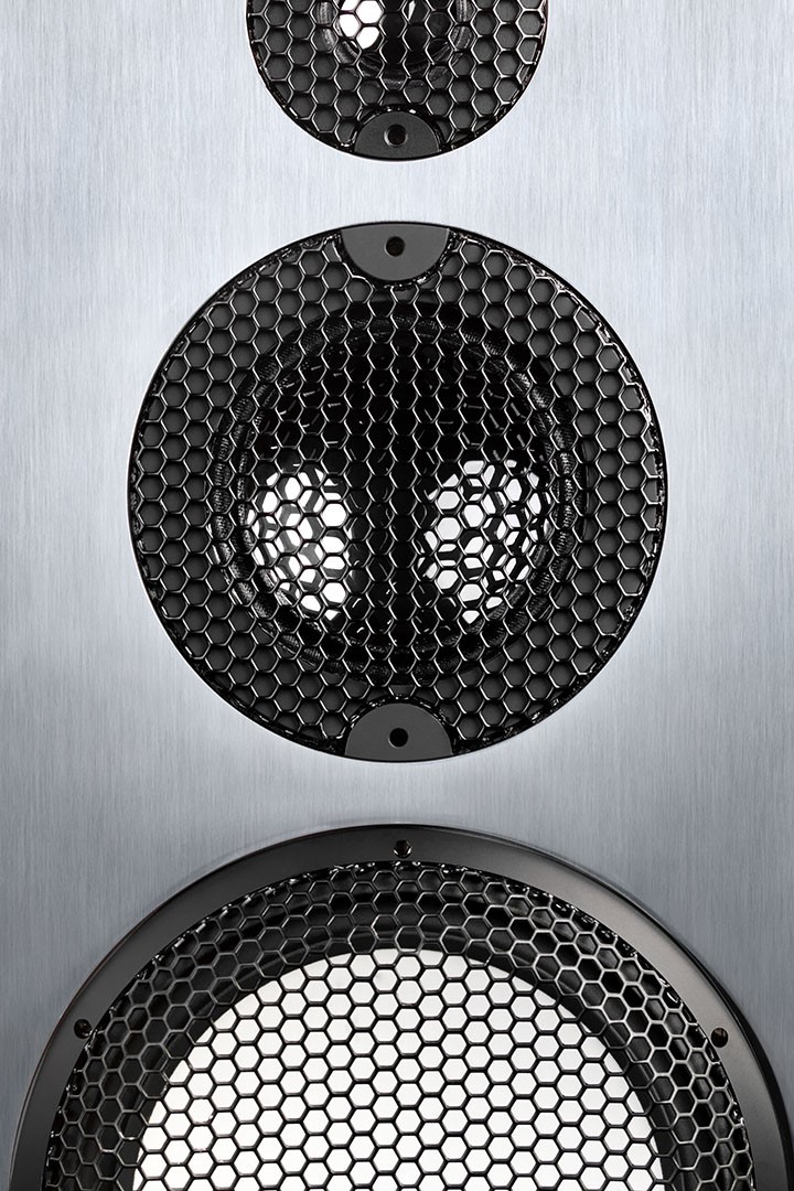 Loa Marten Coltrane Supreme 2 mau trang