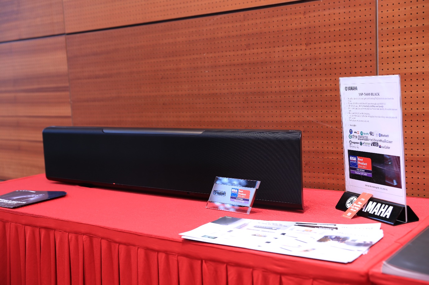 khai mac AV Show 2017 lan thu 13