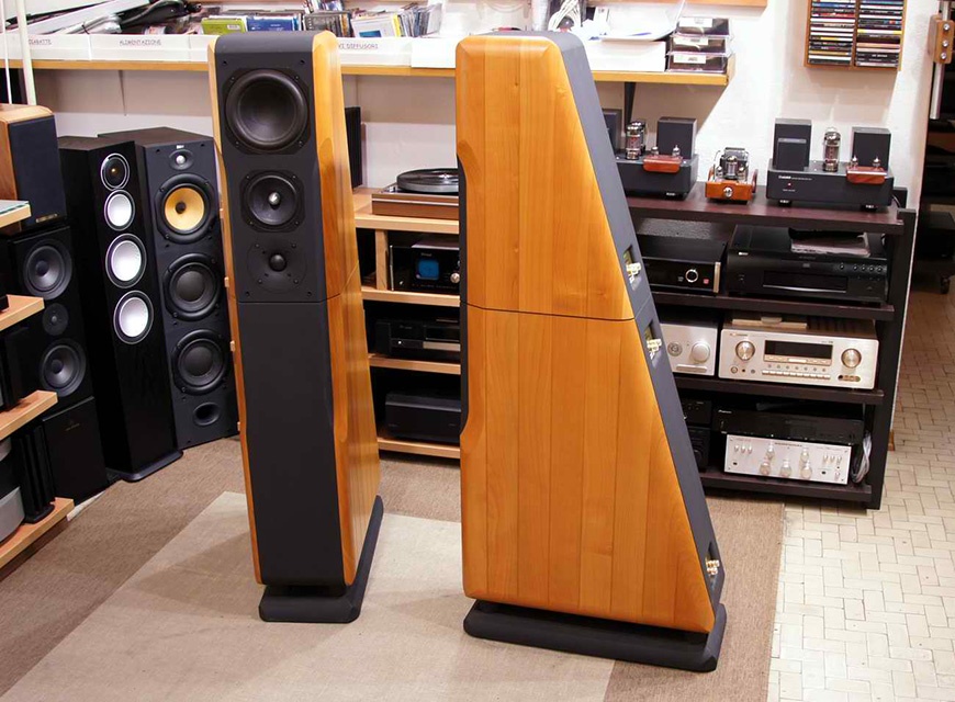 Loa Chario Ursa Major chuan