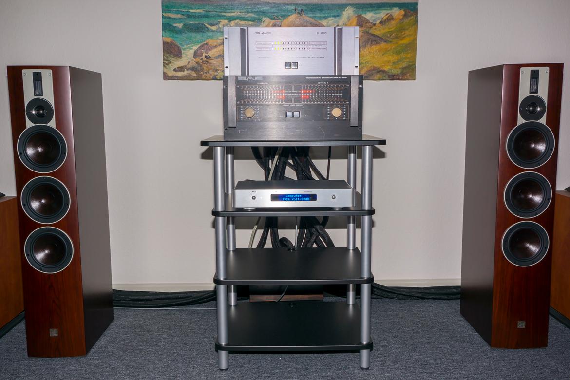 Loa Dali Rubicon 8 tot