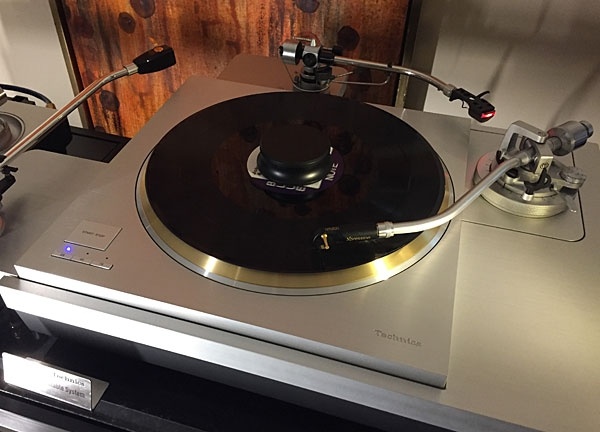 mam dia than Technics SL-1000R