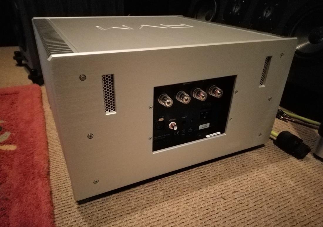 Ampli AVM Ovation Ma8.2 mat sau