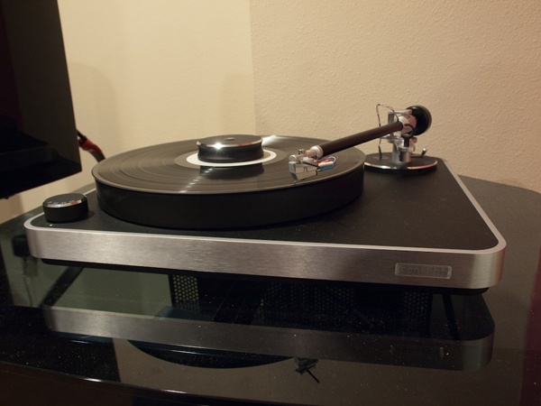 Dau dia than Clearaudio Concept tot
