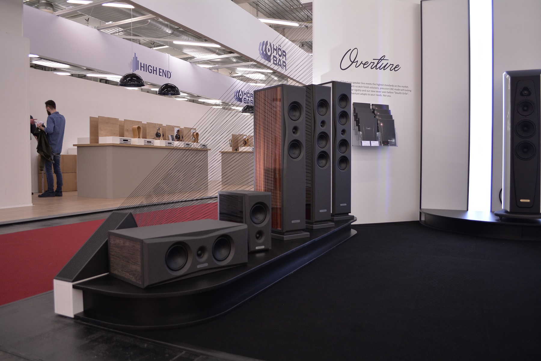 Dong loa AudioSolutions Overture dep