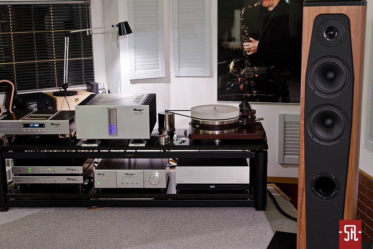 Loa AudioSolutions Rhapsody 130 hay