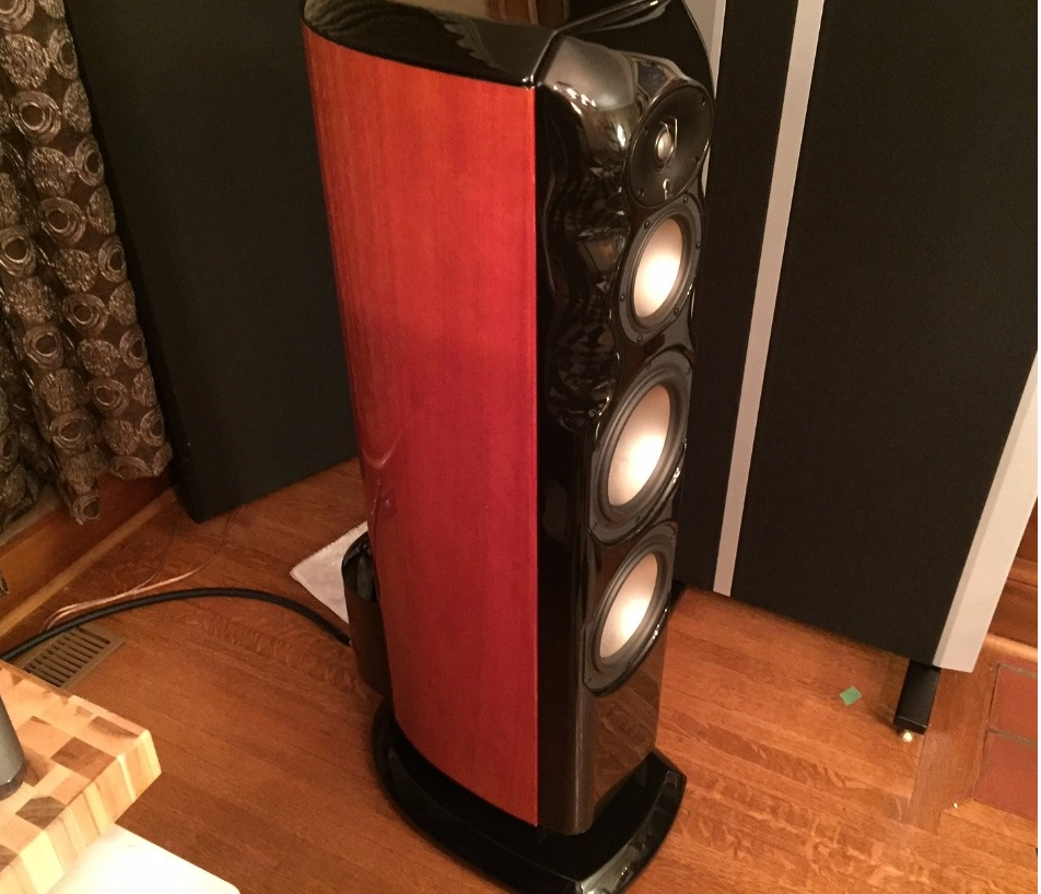 Loa Revel Ultima2 Studio2 dep