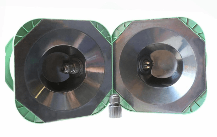 Loa TIC GS5 phia duoi