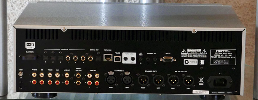 Pre ampli Rotel RC-1590 mat sau