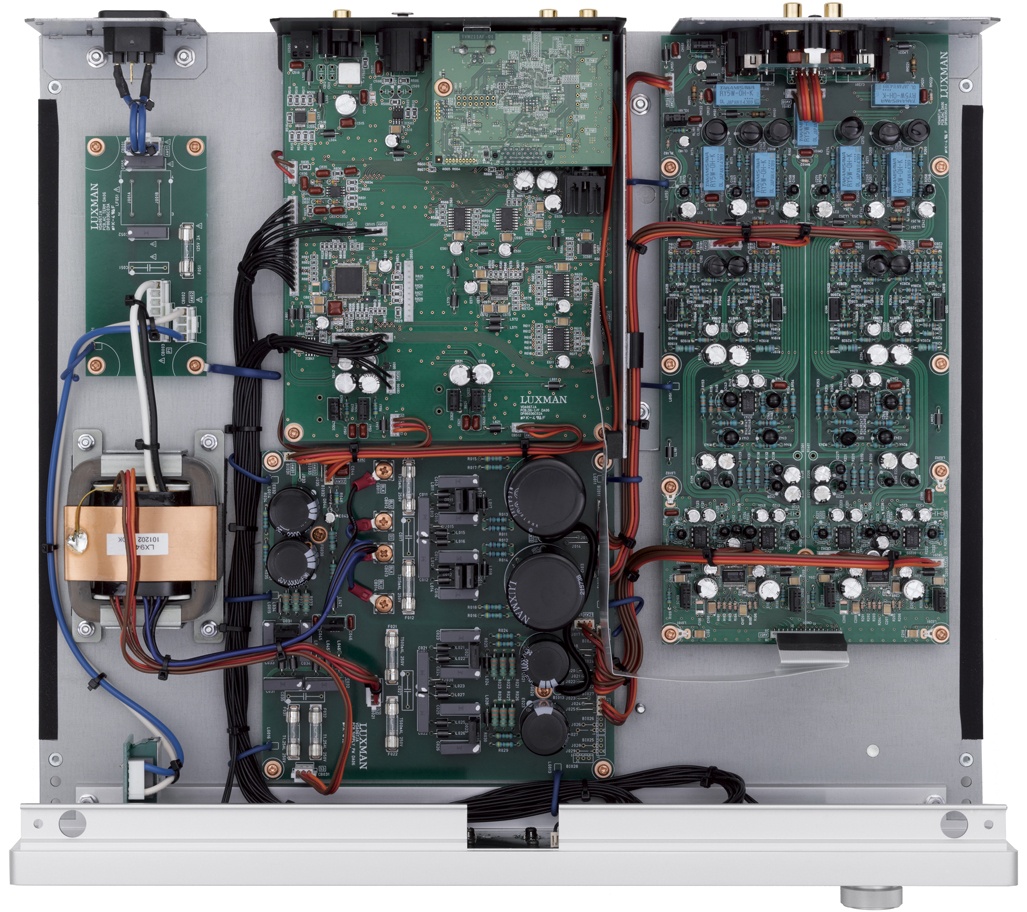 bo DAC Luxman DA-06 ben trong