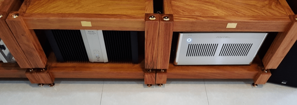 Power ampli Rotel RB-1592 