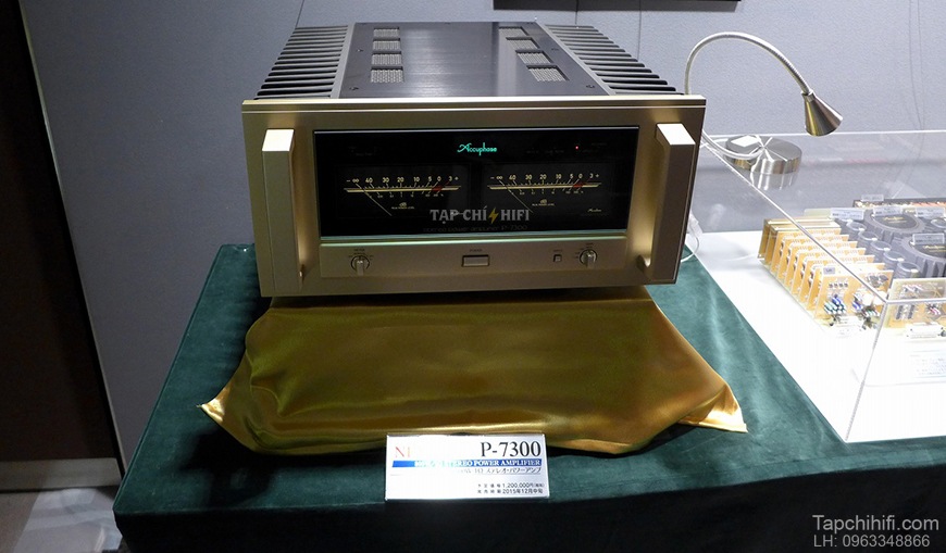 Power ampli Accuphase P-7300