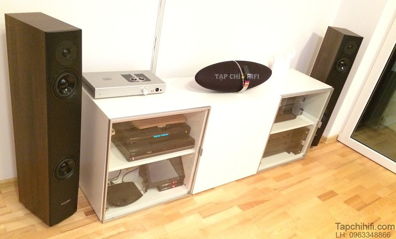 Loa Pylon Audio Sapphire 23 chat