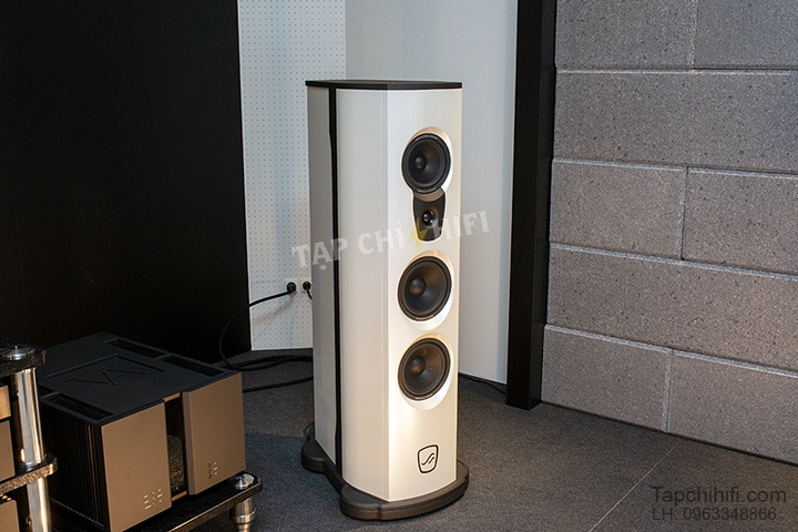 Loa AudioSolutions Virtuoso M tapchihifi