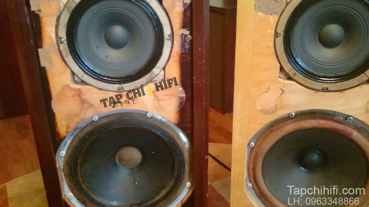 acoustic research ar1