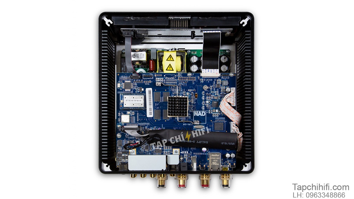 ampli nad m10 ben trong