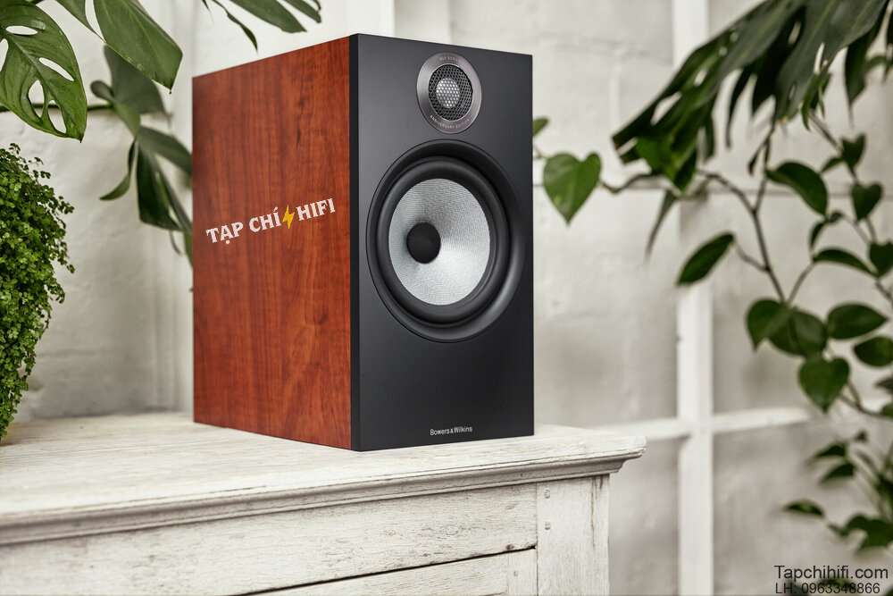 B&W 606S2 Anniversary Edition hay